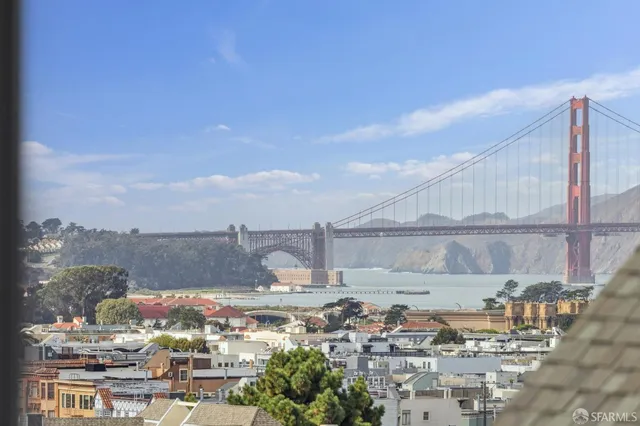 $2,100,000 | 2100 Green Street, Unit 206, San Francisco, CA 94123
