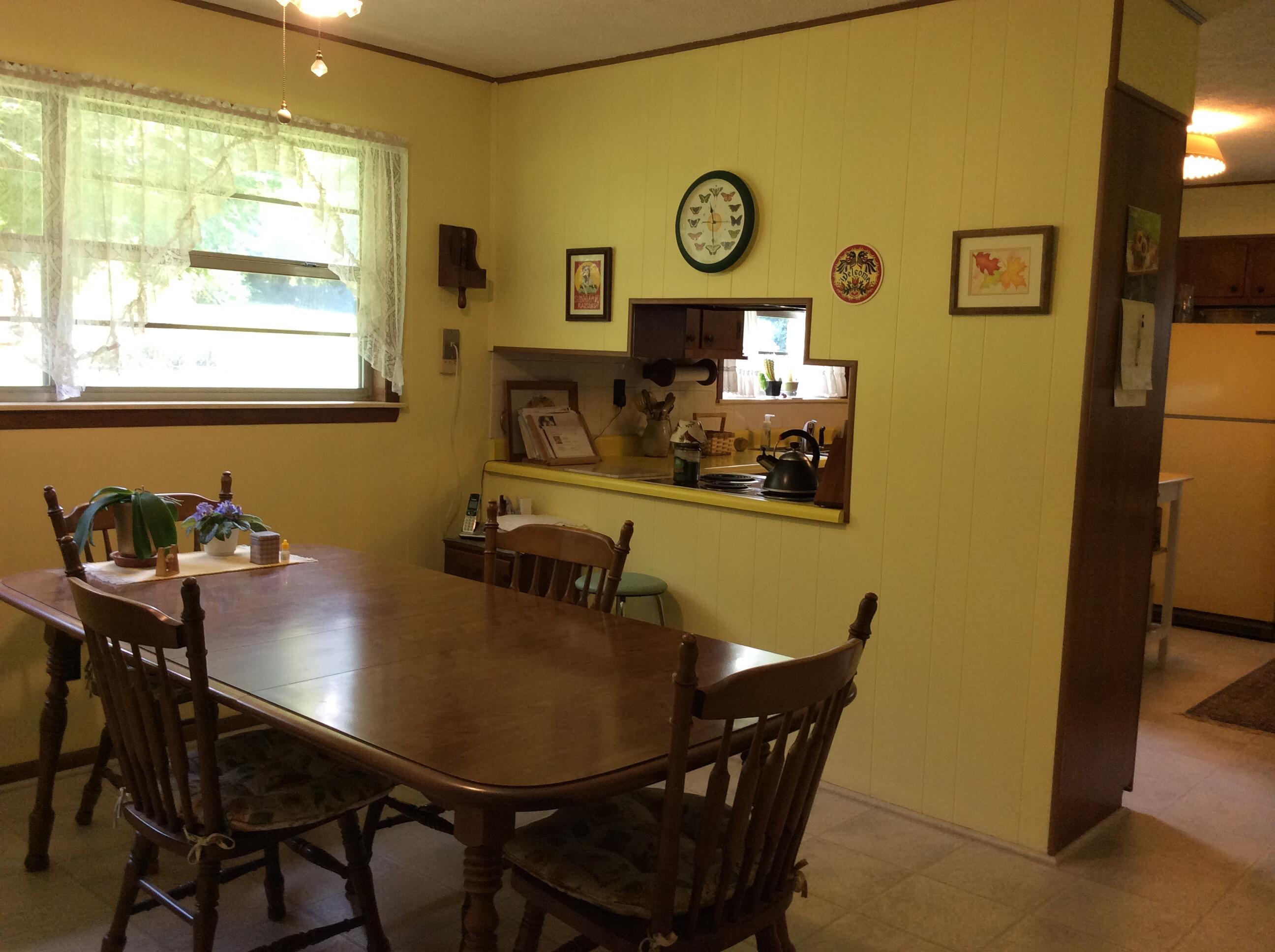 1244 McConnell Road Greenback, TN 37742 - Photo 20 of 37 Dining/ breakfast room