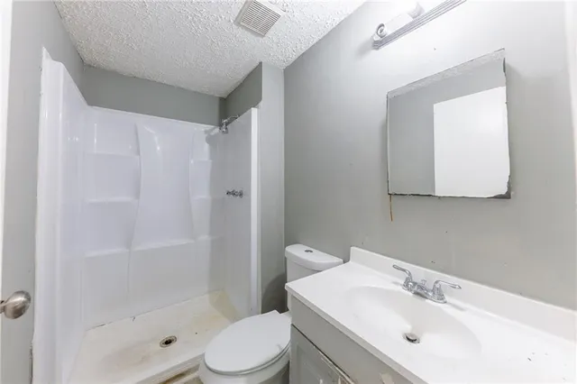 $173,000 | 1060 South Millard Way, Stone Mountain, GA 30088