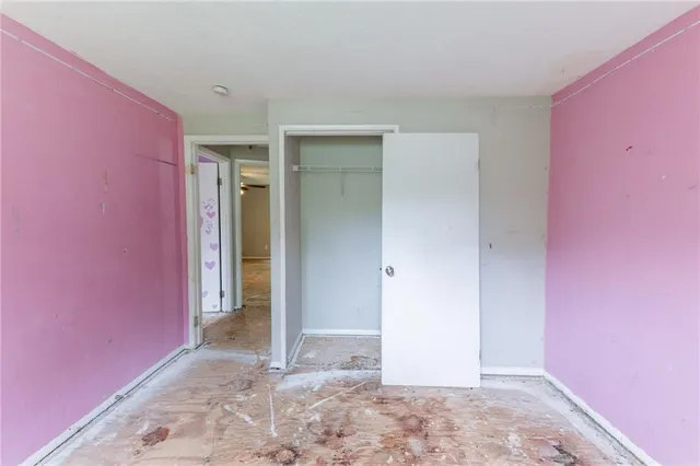 $173,000 | 1060 South Millard Way, Stone Mountain, GA 30088