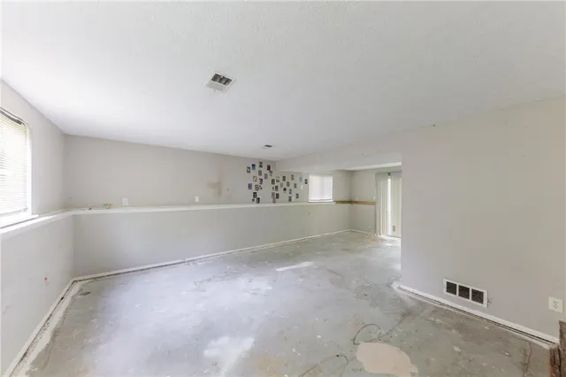 $173,000 | 1060 South Millard Way, Stone Mountain, GA 30088