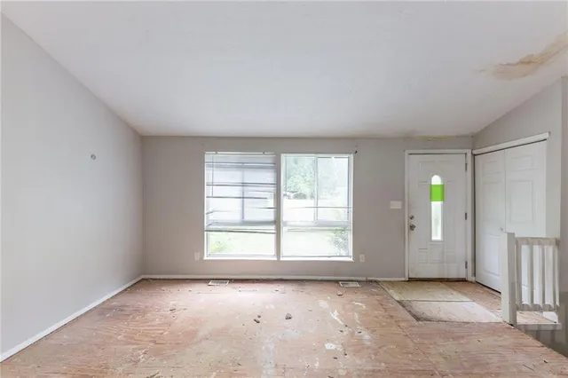 $173,000 | 1060 South Millard Way, Stone Mountain, GA 30088