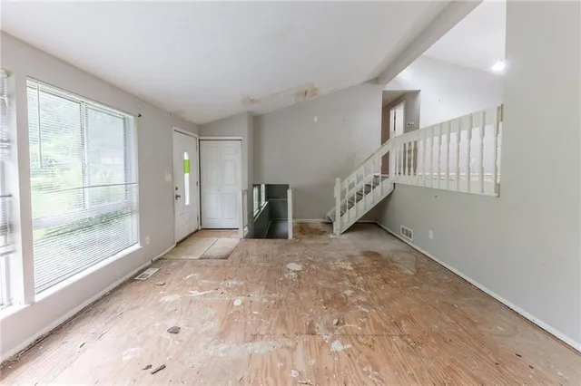 $173,000 | 1060 South Millard Way, Stone Mountain, GA 30088