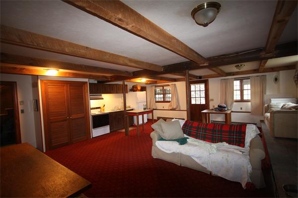 39 Stony Brook Road Marblehead, MA 01945 - Photo 8 of 11 Gallery Image 8