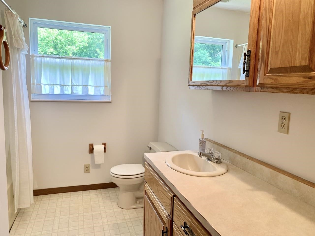 898 Toms Creek Road Wayne, WV 25570 - Photo 23 of 32 Gallery Image 23