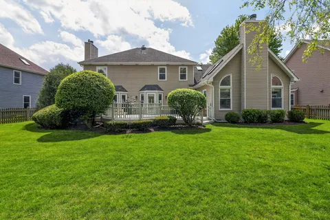 $619,000 | 2815 Carriage Way, Aurora, IL 60504