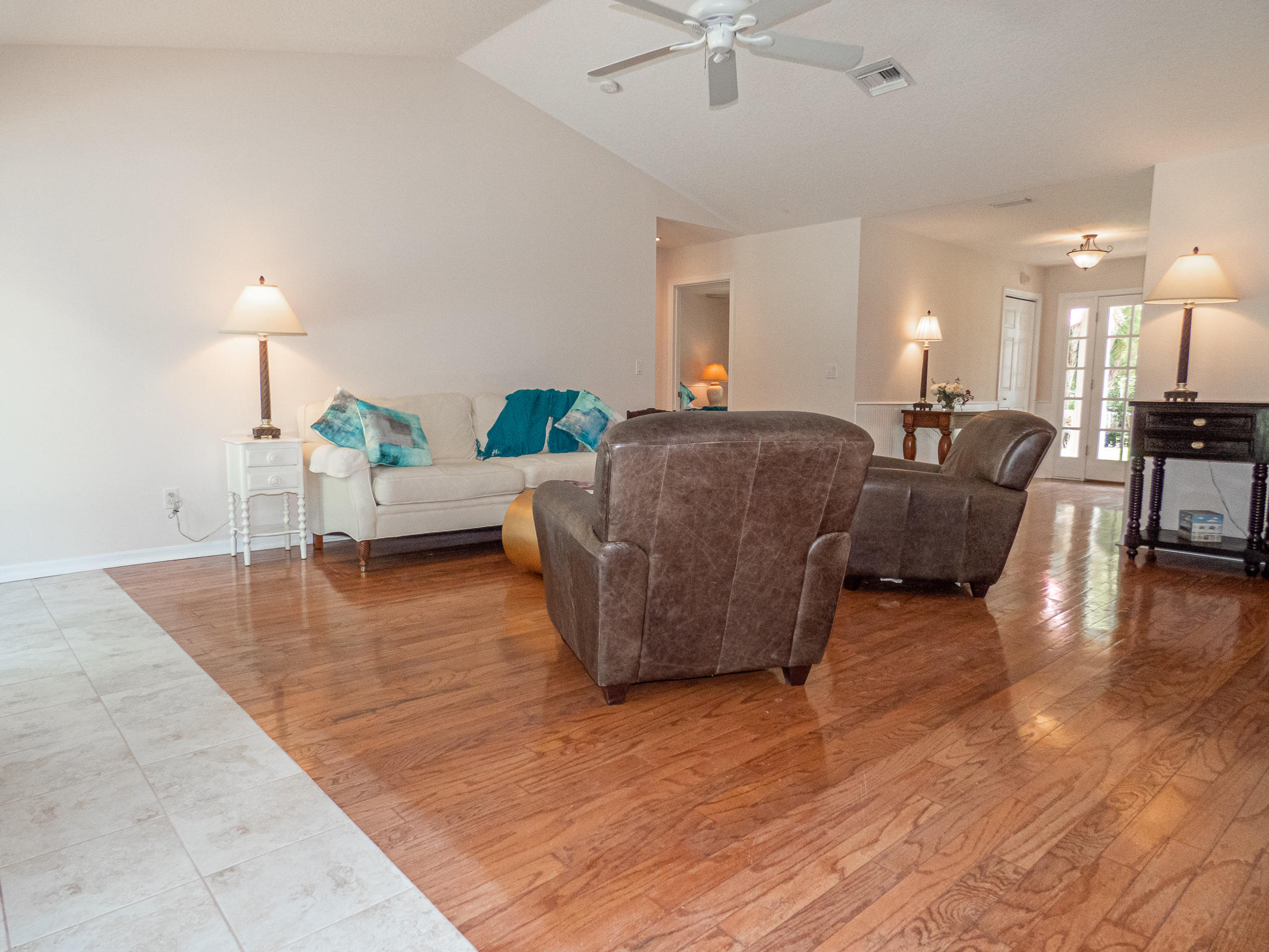 49 South Sewalls Point Road Stuart, FL 34996 - Photo 11 of 47 Great Room