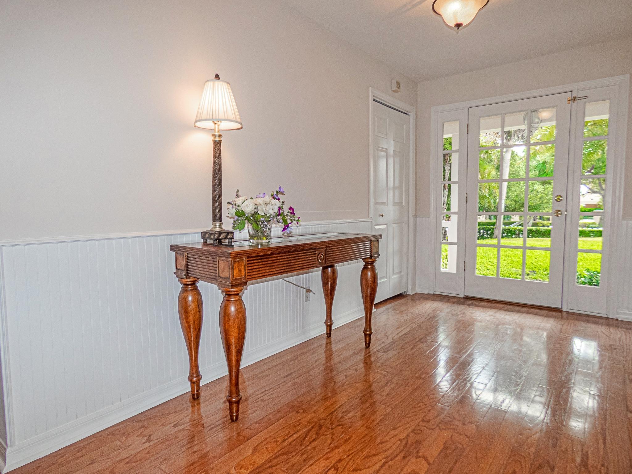 49 South Sewalls Point Road Stuart, FL 34996 - Photo 7 of 47 Foyer