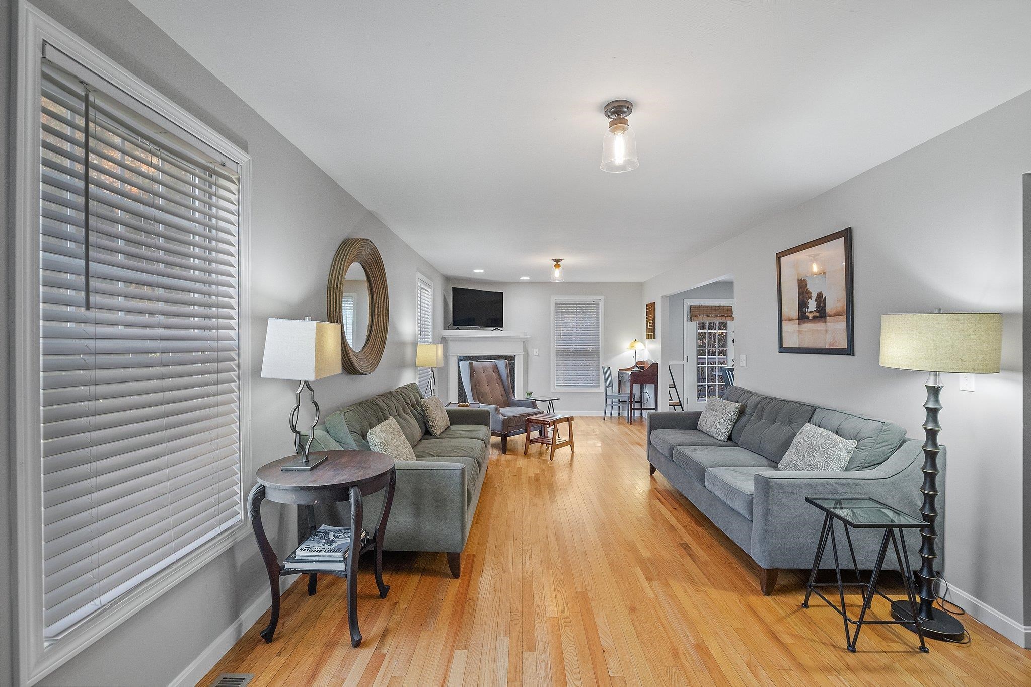 131 Forest Hill Way Manchester, NH 03109 - Photo 21 of 60