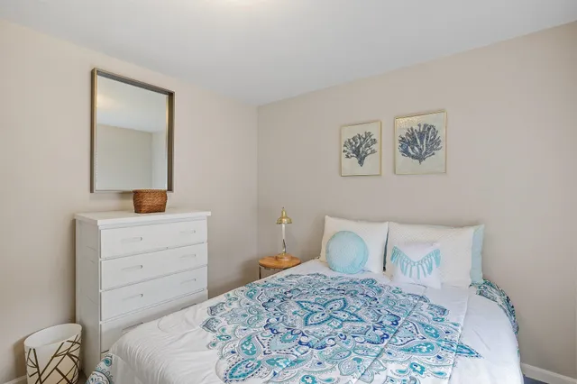 $7,500 | 131 Forest Hill Way, Manchester, NH 03109