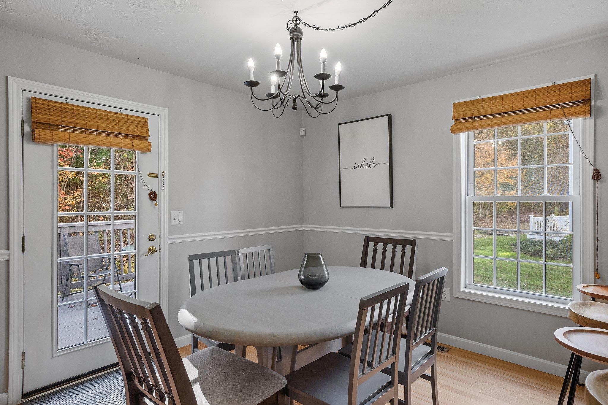 131 Forest Hill Way Manchester, NH 03109 - Photo 4 of 60