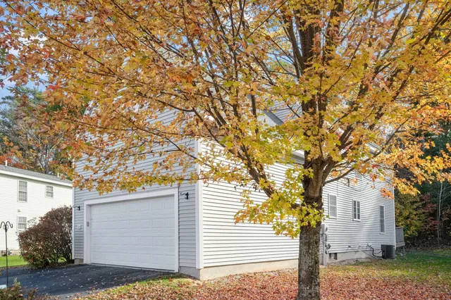 $7,500 | 131 Forest Hill Way, Manchester, NH 03109