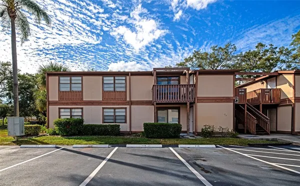 $1,625 | 5026 Water Oak Drive, Unit 109, Bradenton, FL 34207