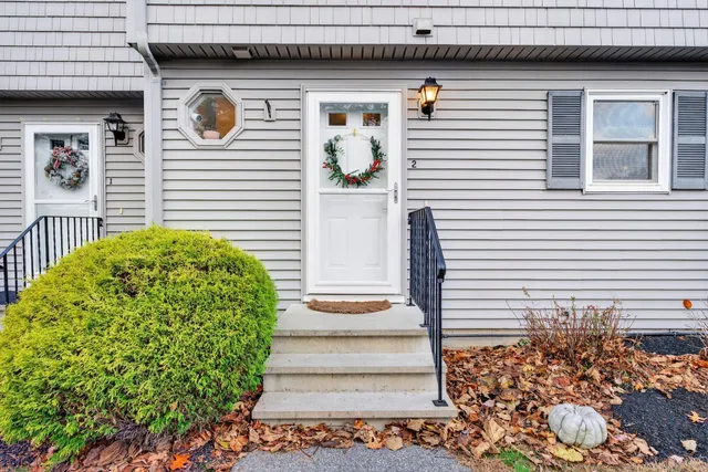$349,900 | 2 Wellstone Drive, Unit 2, Portland, ME 04103