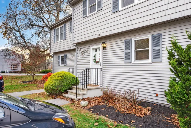 $349,900 | 2 Wellstone Drive, Unit 2, Portland, ME 04103