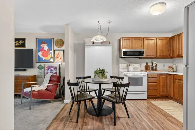 $349,900 | 2 Wellstone Drive, Unit 2, Portland, ME 04103