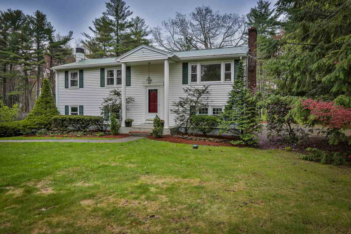 20 Frost Road Derry, NH 03038 - Photo 1 of 21