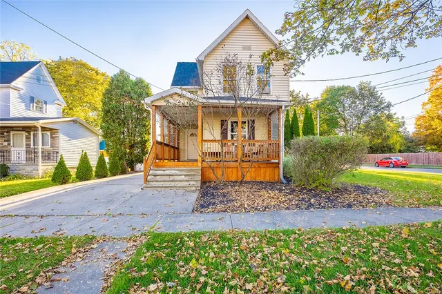 $210,000 | 923 Davis Street, Elmira, NY 14901