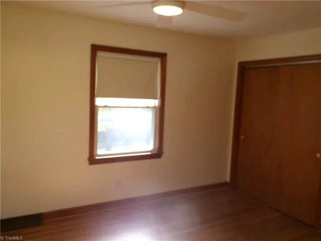 $2,300 | 3850 Whitehaven Road, Winston-Salem, NC 27106