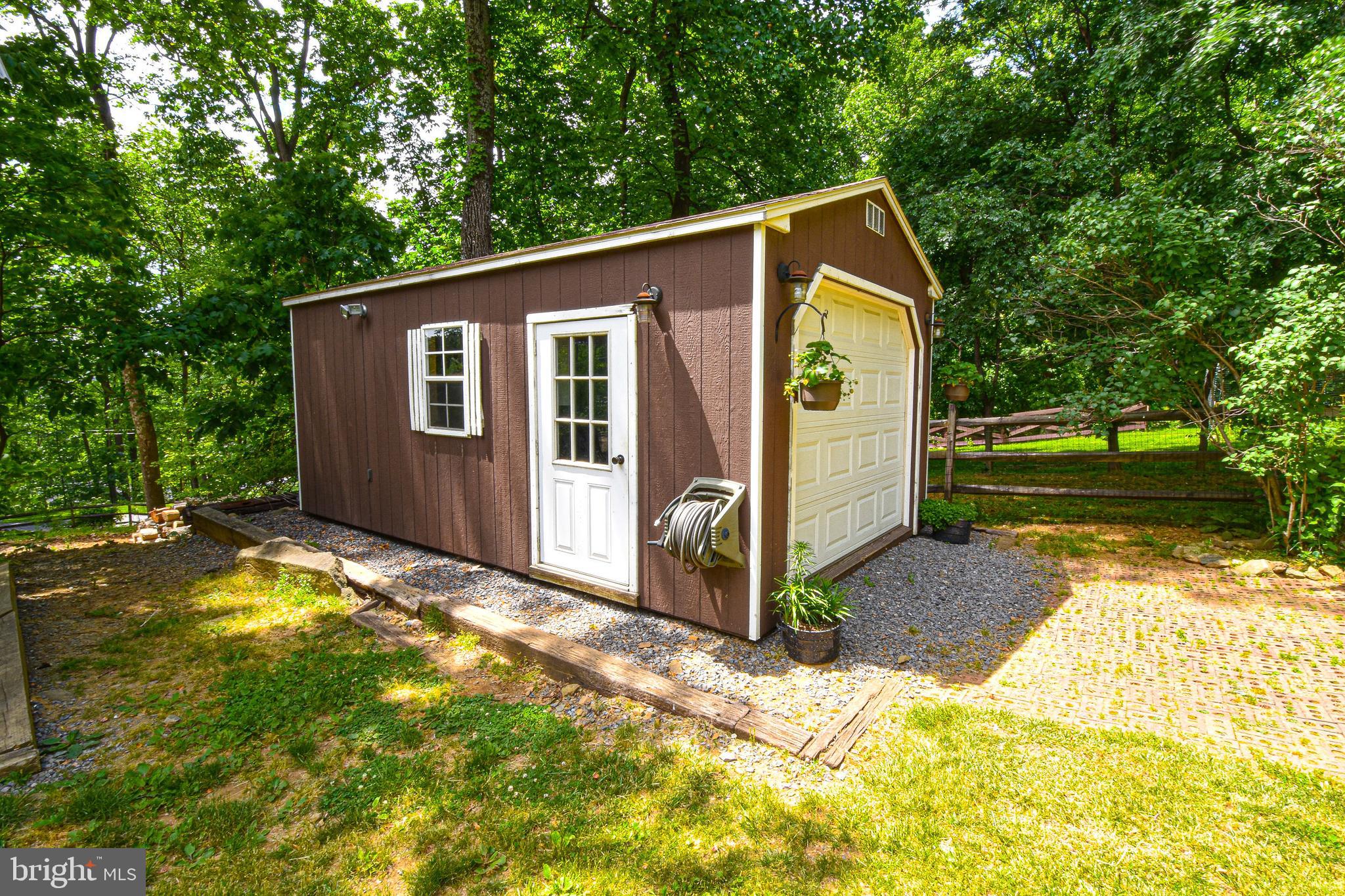 1035 Old Linden Road Linden, VA 22642 - Photo 21 of 55 Gallery Image 21