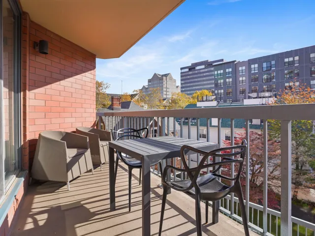 $599,000 | 25 Forest Street, Unit 4A, Stamford, CT 06901