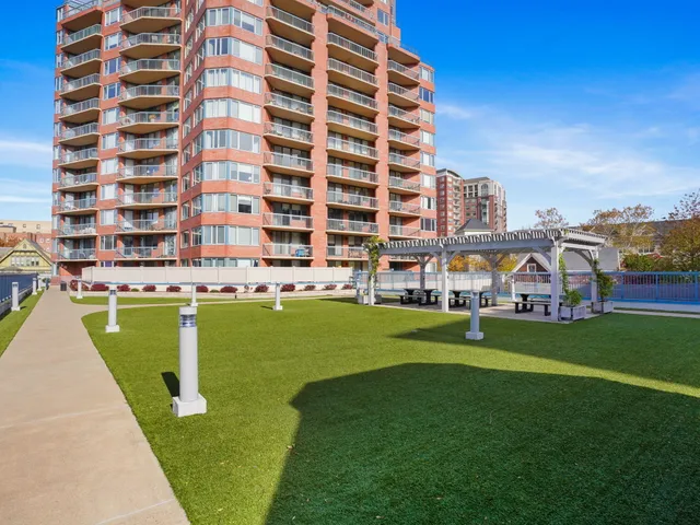 $599,000 | 25 Forest Street, Unit 4A, Stamford, CT 06901