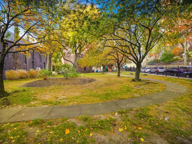 $599,000 | 25 Forest Street, Unit 4A, Stamford, CT 06901