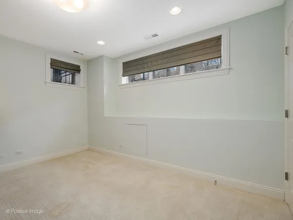 $1,750,000 | 2664 North Hartland Court, Chicago, IL 60614