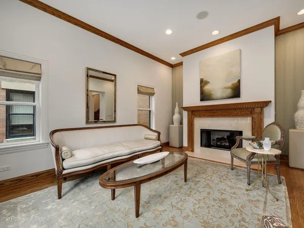 $1,750,000 | 2664 North Hartland Court, Chicago, IL 60614