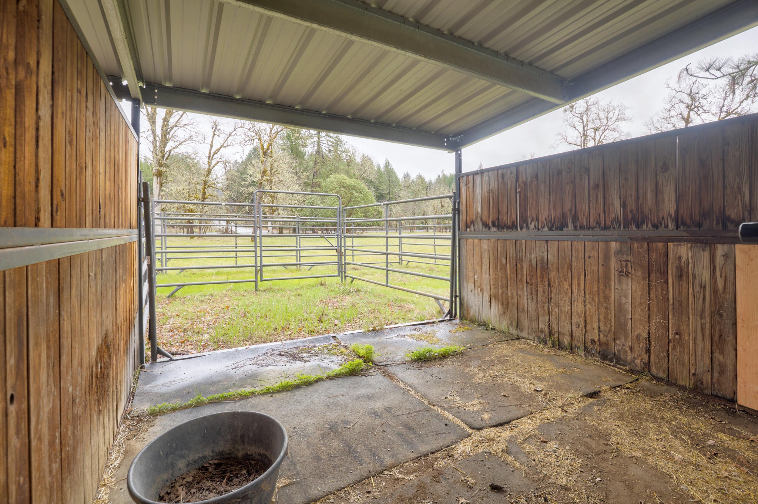1570 Dick George Road Cave Junction, OR 97523 - Photo 36 of 41 Stall to Paddock