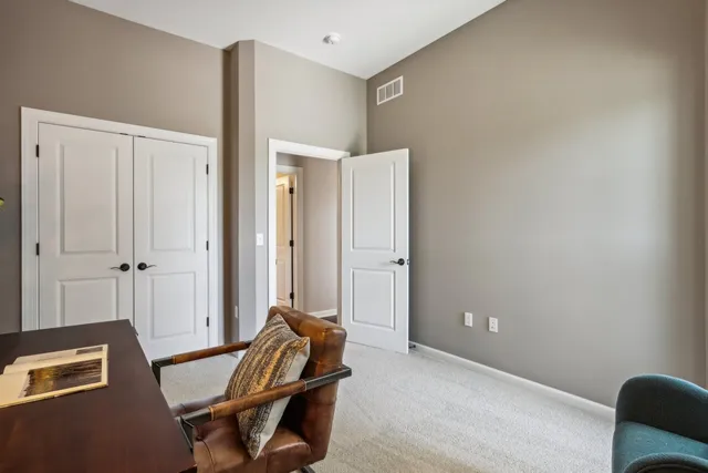 $694,900 | 1380 Prairie Creek Boulevard, Unit 16E, Oconomowoc, WI 53066