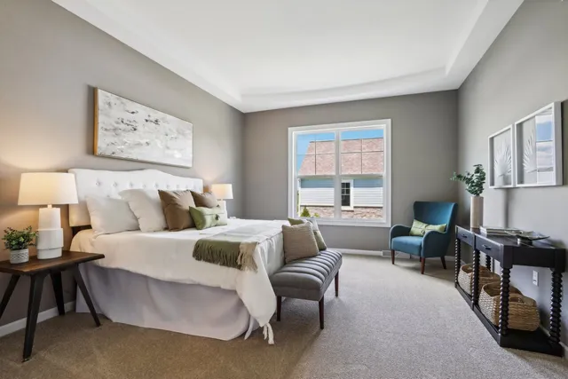 $694,900 | 1380 Prairie Creek Boulevard, Unit 16E, Oconomowoc, WI 53066