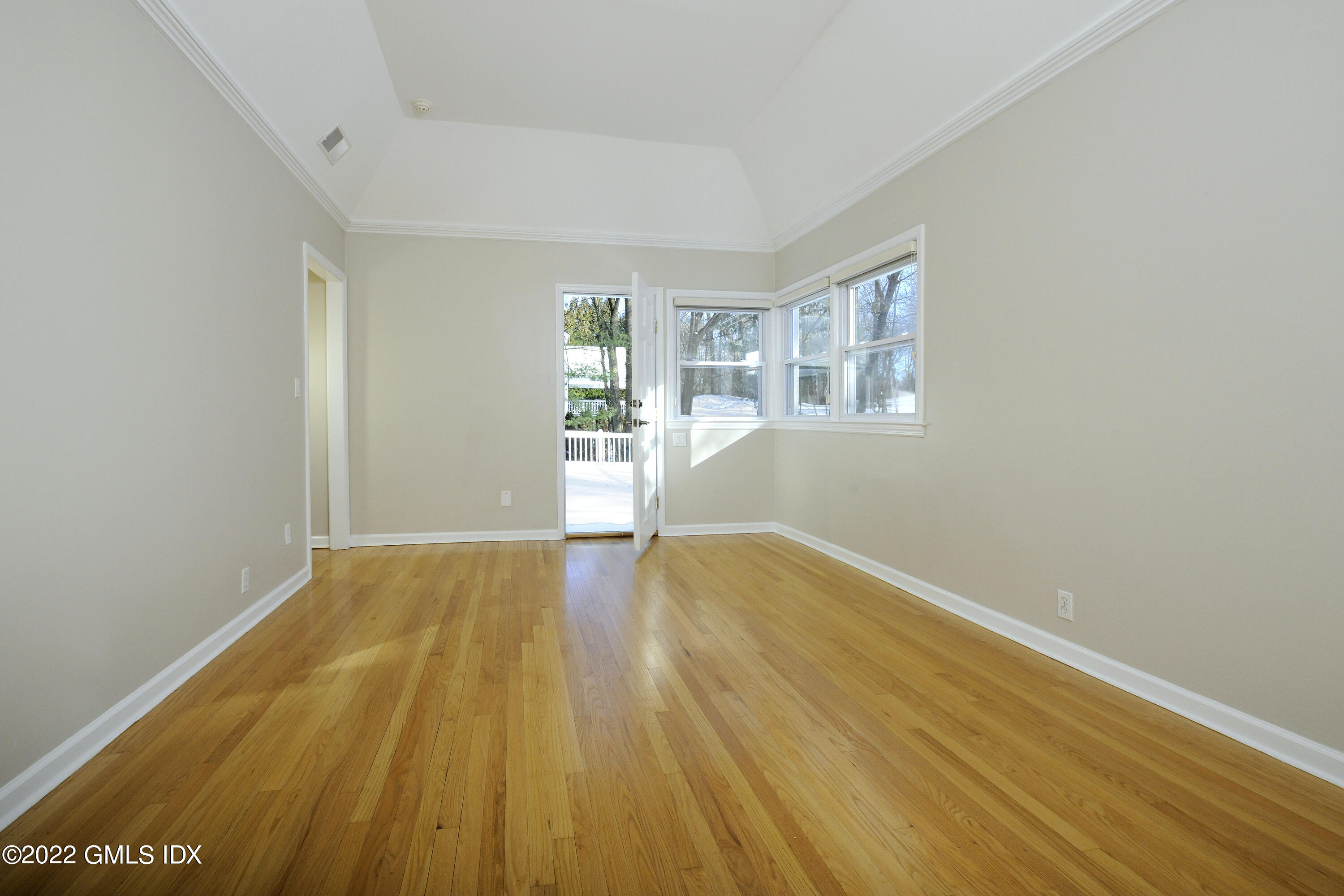 5 Anderson Road Greenwich, CT 06830 - Photo 15 of 31 wooden floor in an empty room