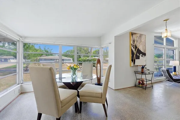 $332,500 | 3876 Prudence Drive, Sarasota, FL 34235