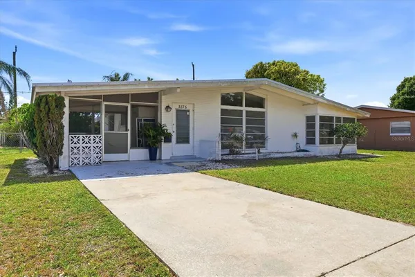 $332,500 | 3876 Prudence Drive, Sarasota, FL 34235