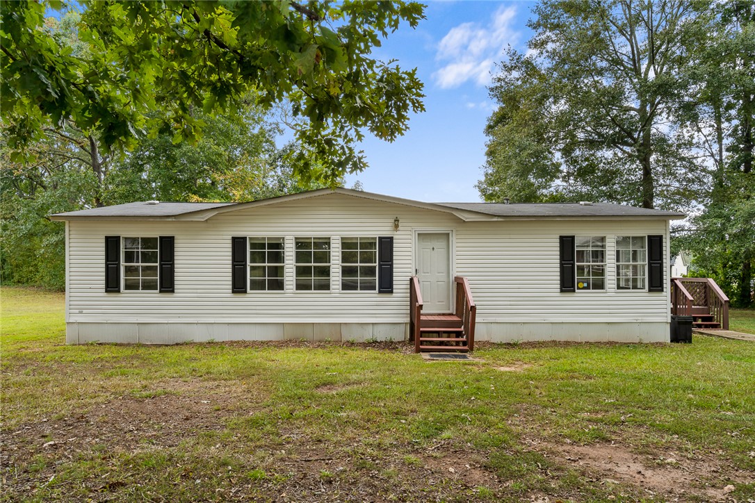 Welcome to 120 Old Brickyard Rd. Pelzer!