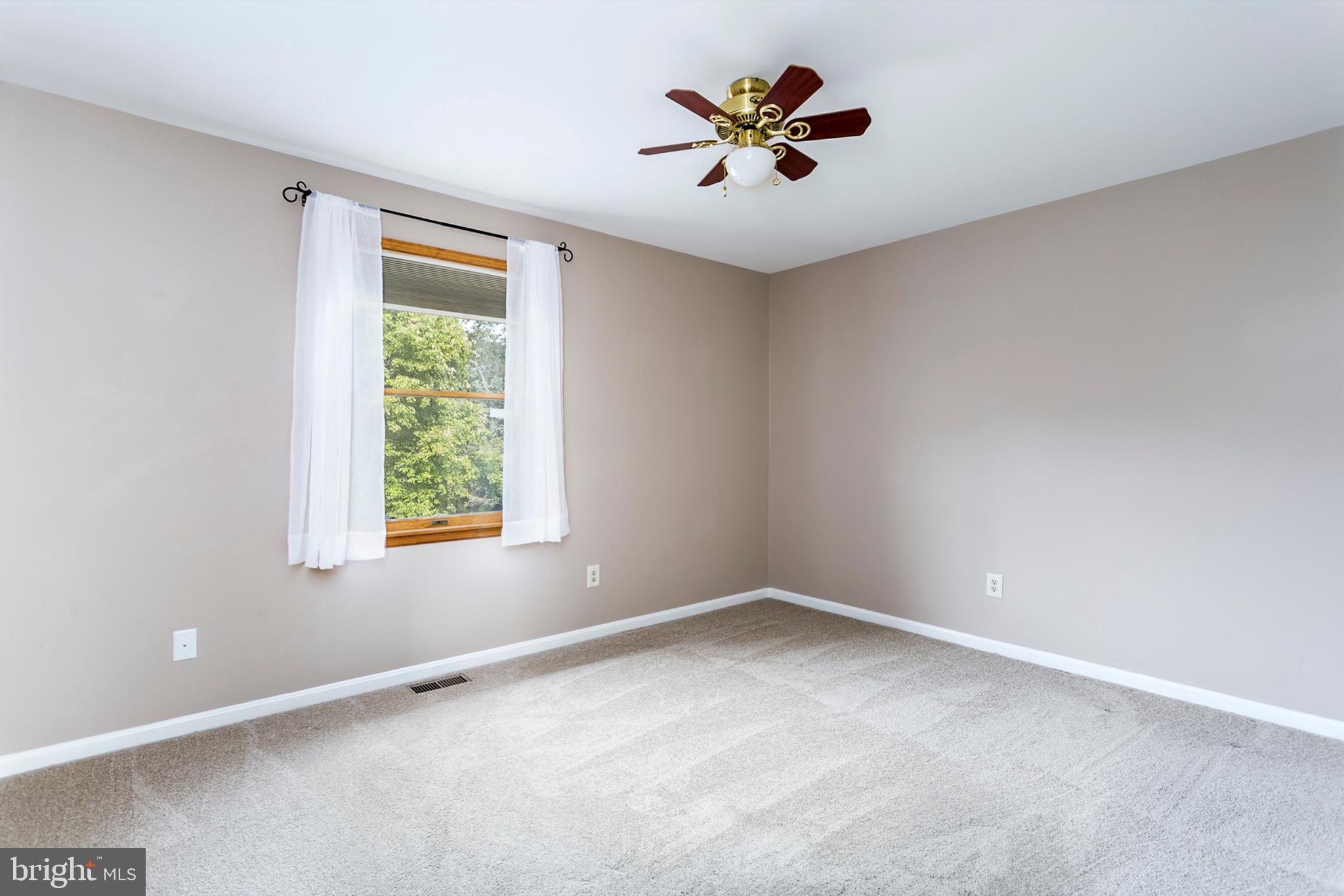 6300 Homewood Road Linthicum, MD 21090 - Photo 21 of 46 Bedroom #4 - 13'x11'