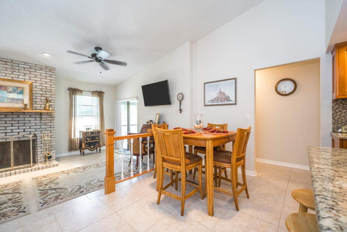 98 Hickory Hill Road Tequesta, FL 33469 - Photo 12 of 34 20190521193319827894000000-o
