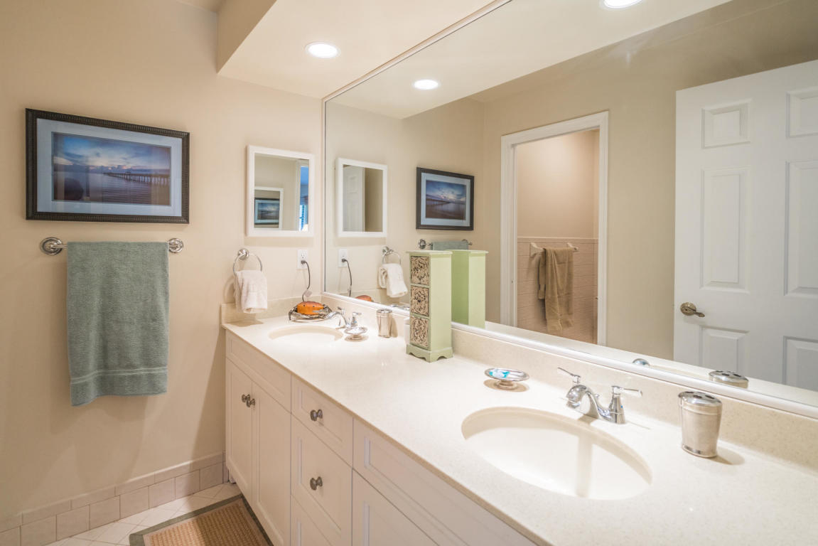 98 Hickory Hill Road Tequesta, FL 33469 - Photo 19 of 34 20190415181103273507000000-o