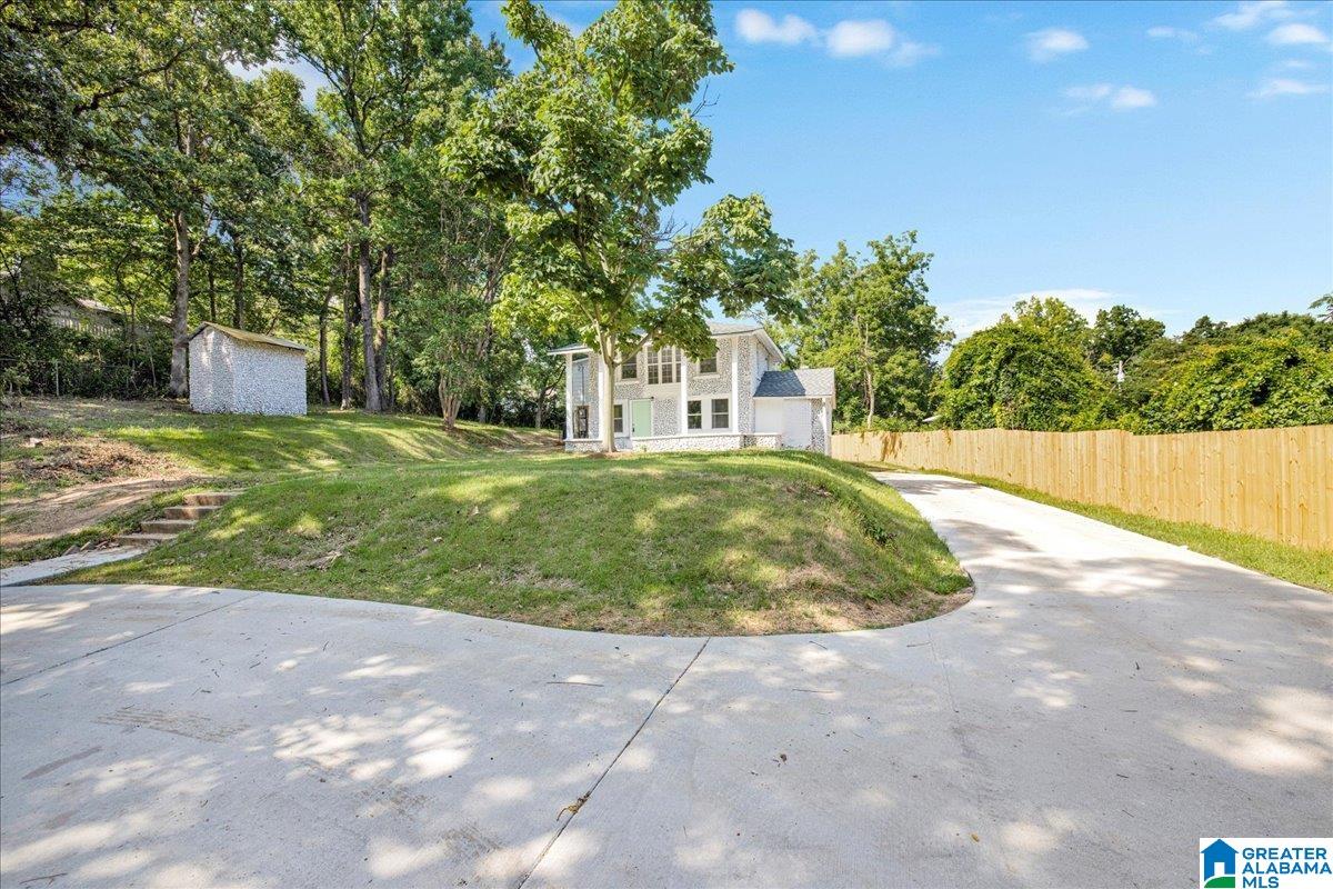 308 Polly Reed Road Northeast Birmingham, AL 35215 - Photo 1 of 23