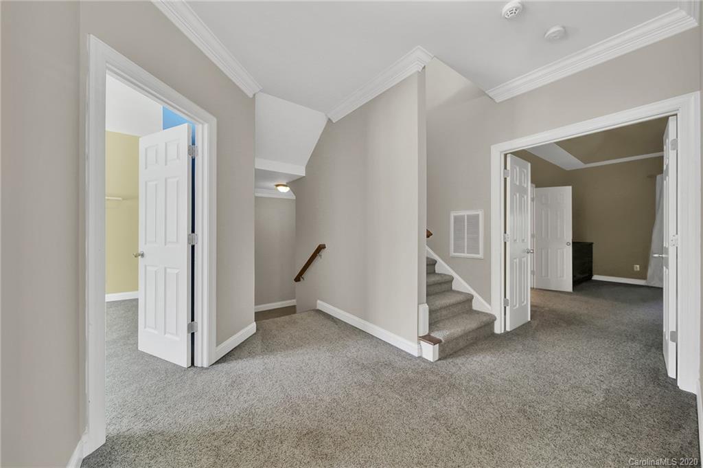 1514 Hubbard Court Fort Mill, SC 29708 - Photo 23 of 48 Gallery Image 23