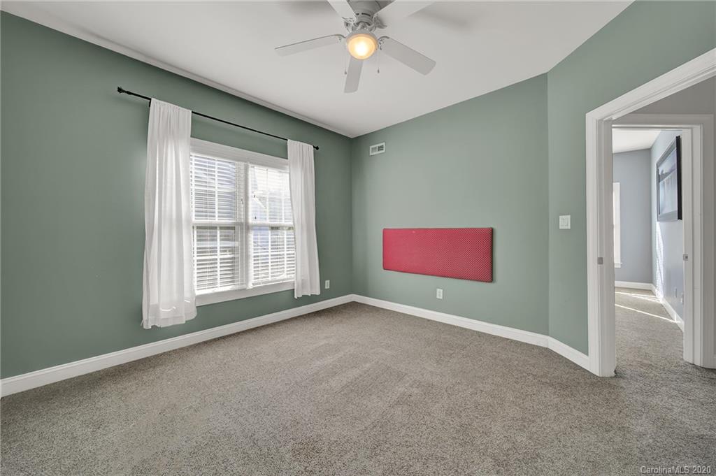 1514 Hubbard Court Fort Mill, SC 29708 - Photo 29 of 48 Gallery Image 29