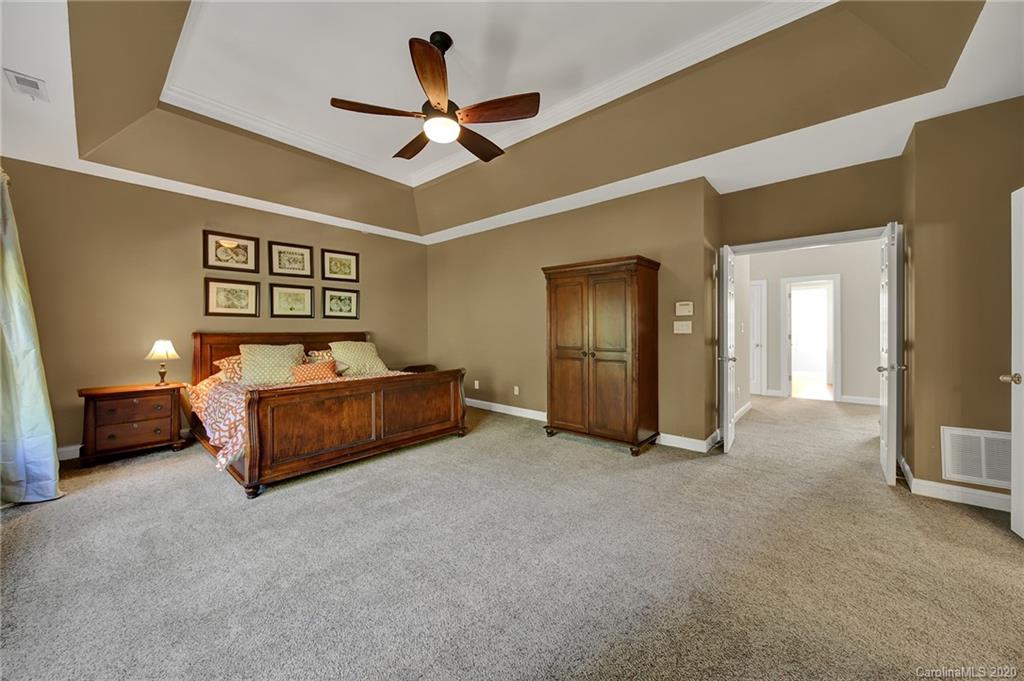 1514 Hubbard Court Fort Mill, SC 29708 - Photo 31 of 48 Gallery Image 31