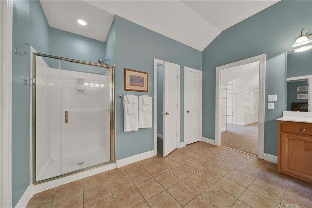 1514 Hubbard Court Fort Mill, SC 29708 - Photo 35 of 48 Gallery Image 35