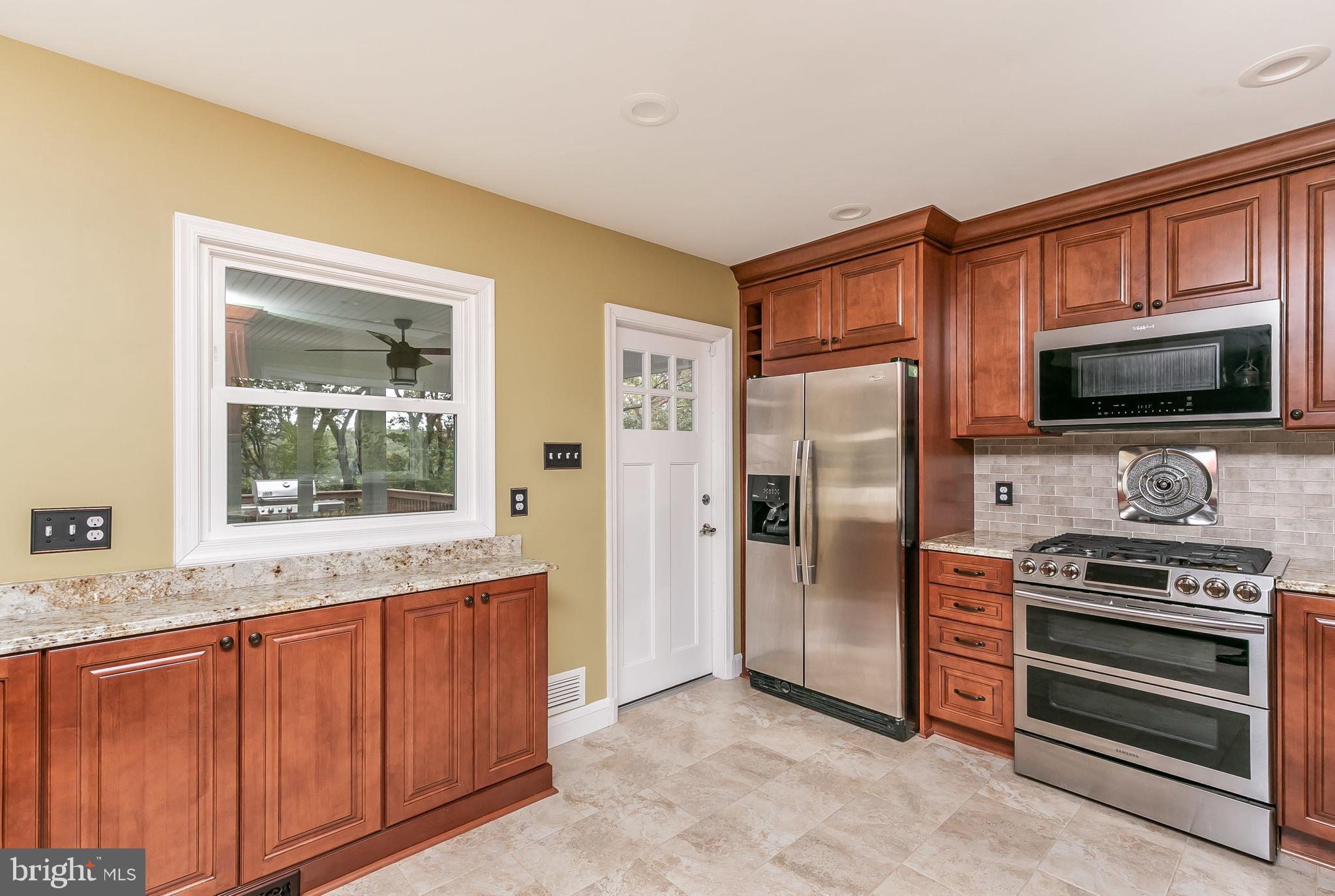 1910 Haverhill Road Baltimore, MD 21234 - Photo 7 of 53 Gallery Image 7
