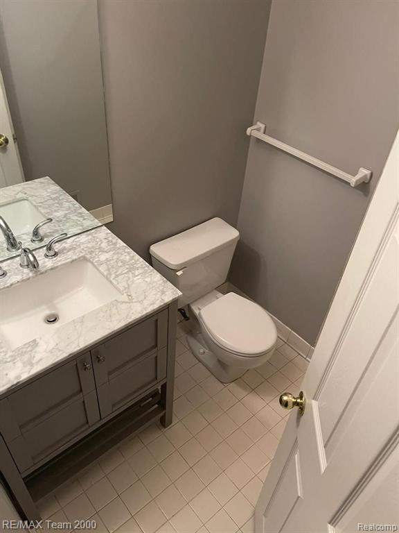 800 North Beech Daly Road Dearborn Heights, MI 48127 - Photo 22 of 26