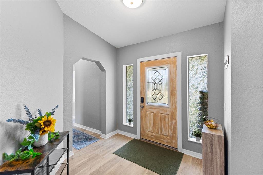 4115 Ryals Road Zephyrhills, FL 33541 - Photo 7 of 53