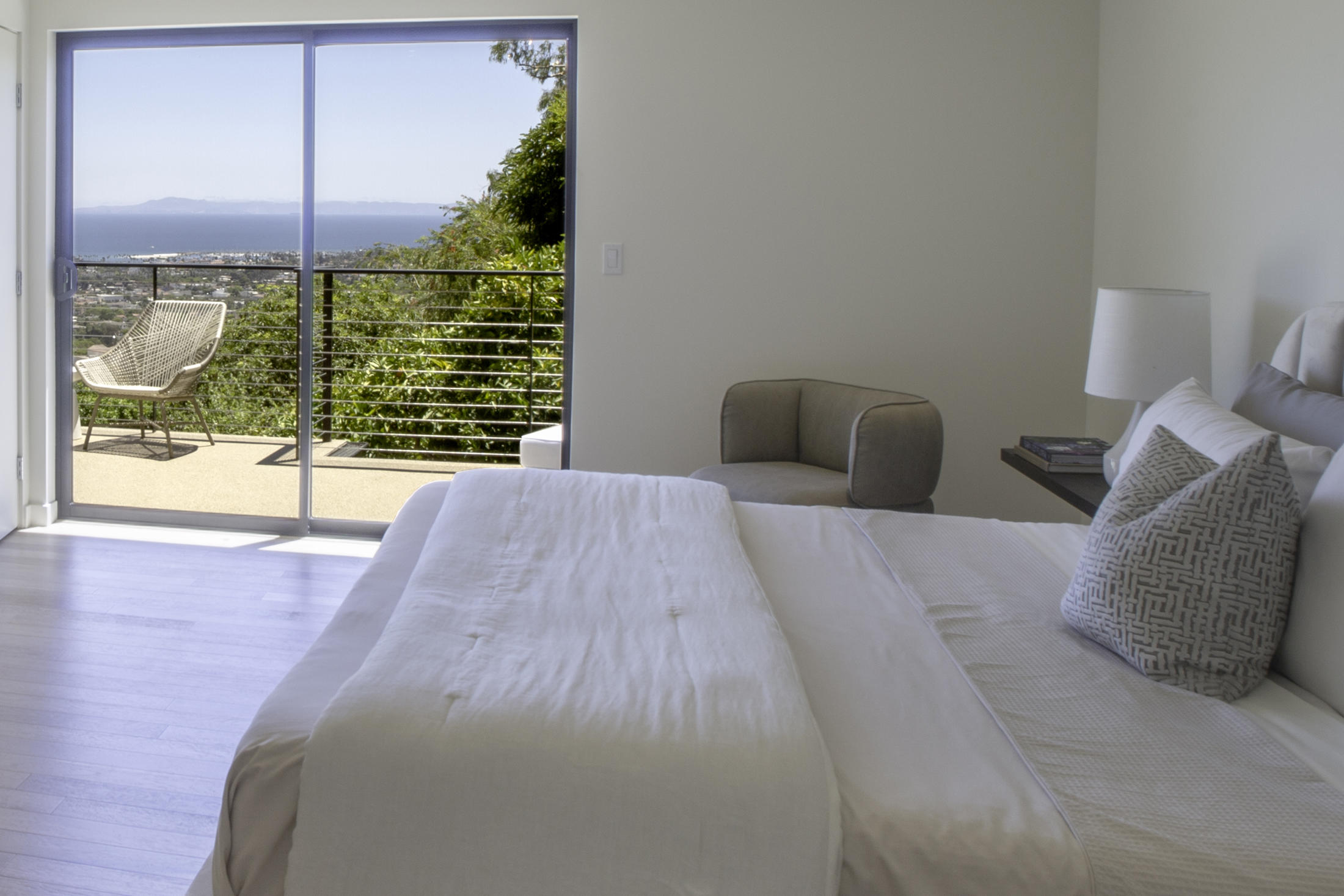 982 Jimeno Road Santa Barbara, CA 93103 - Photo 22 of 59 Primary Bed 3