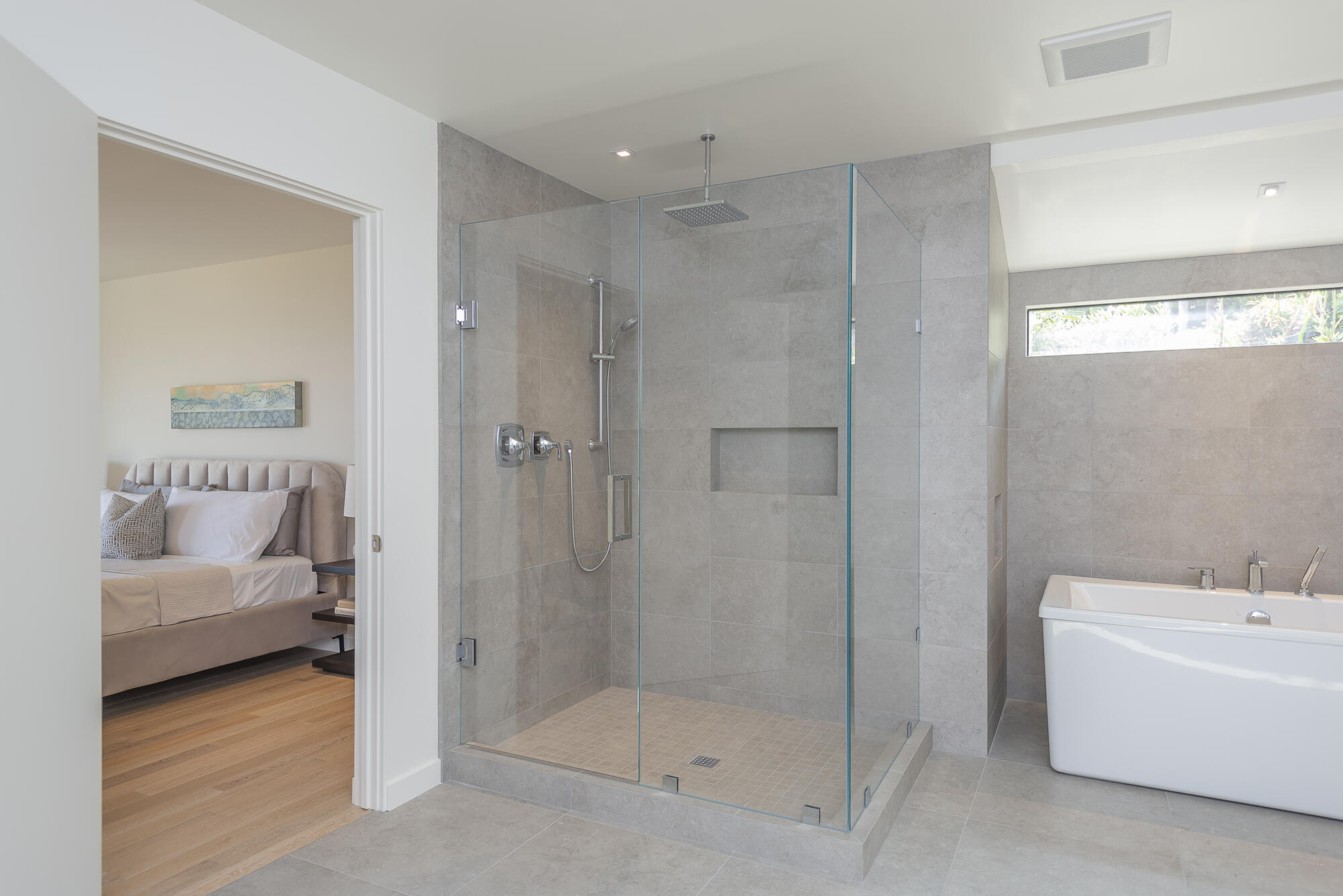 982 Jimeno Road Santa Barbara, CA 93103 - Photo 23 of 59 Primary Bath 1