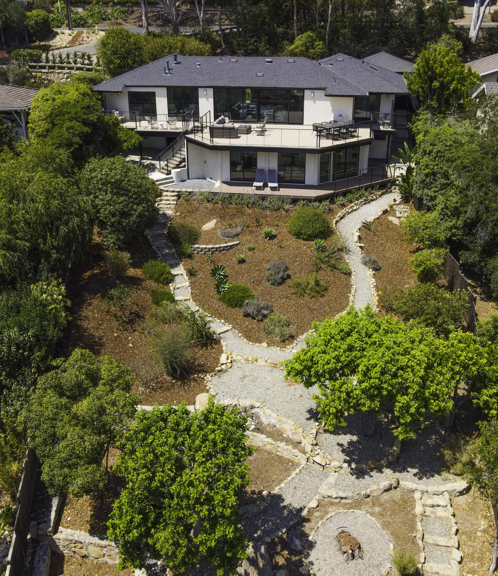 982 Jimeno Road Santa Barbara, CA 93103 - Photo 55 of 59 Back of House